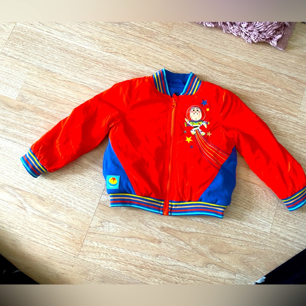 Cute used Disney’s Toy story jacket in size 2T